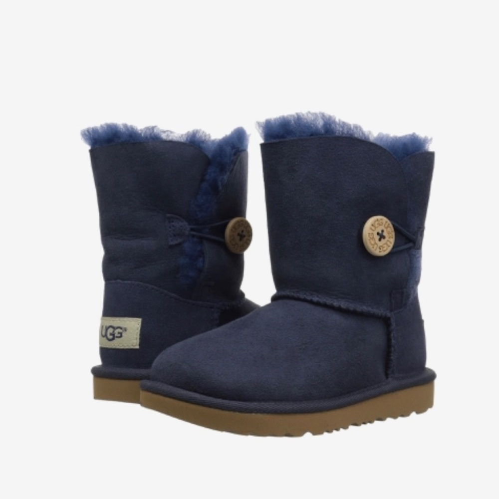 Kids UGG Bailey button boots